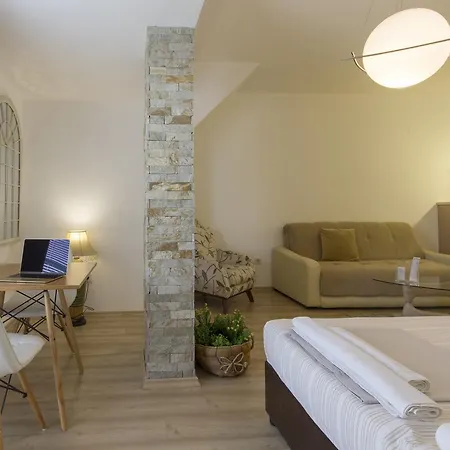 Apartmanhotel Suites By Networking Premium Coworking