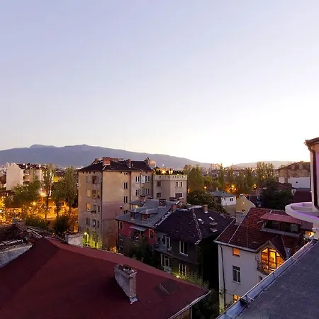 Suites By Networking Premium Coworking Apart-hotel Sófia